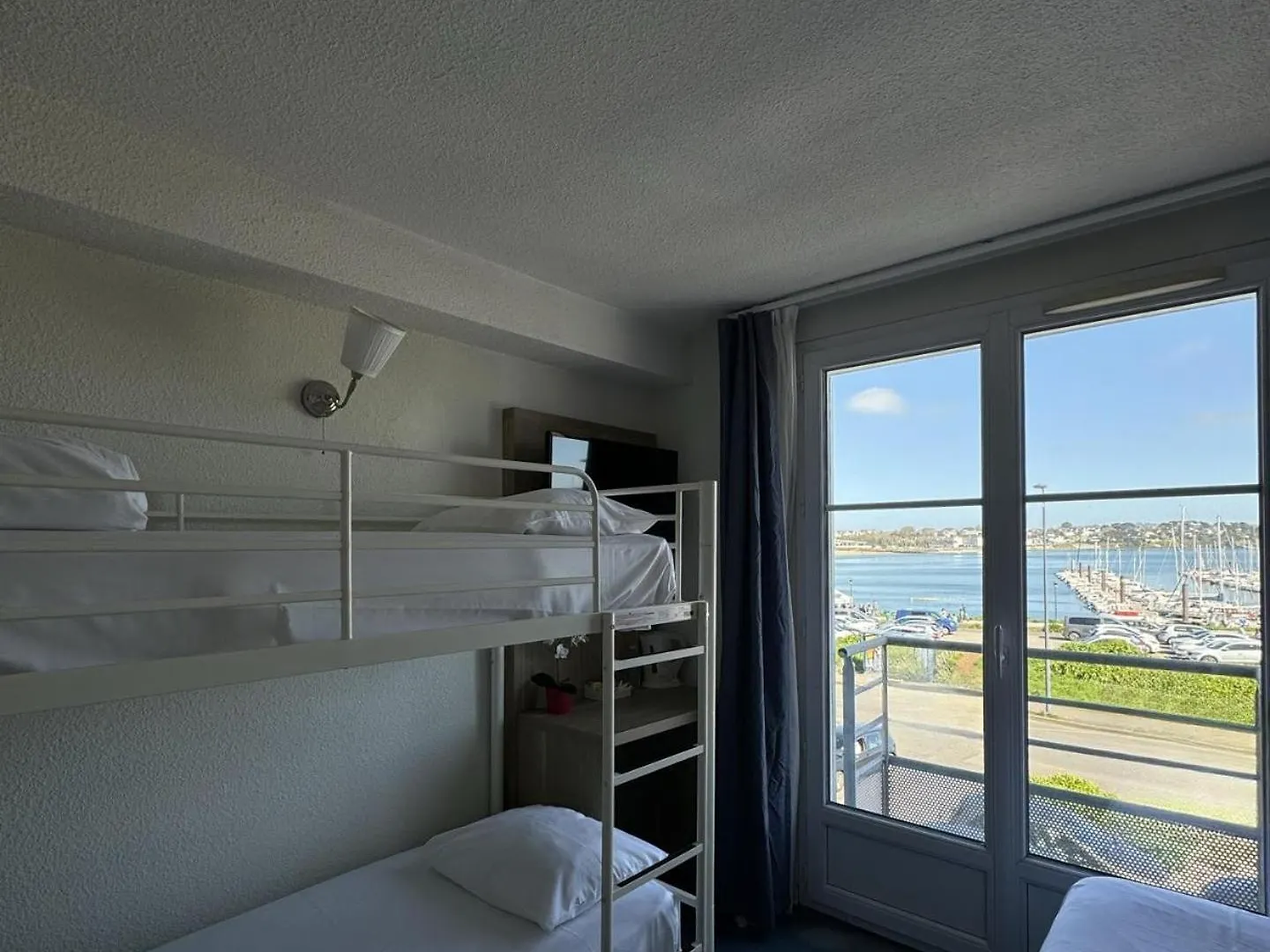 Couett'Hotel Brest Port De Plaisance, Les Pieds Dans L'Eau Hotel