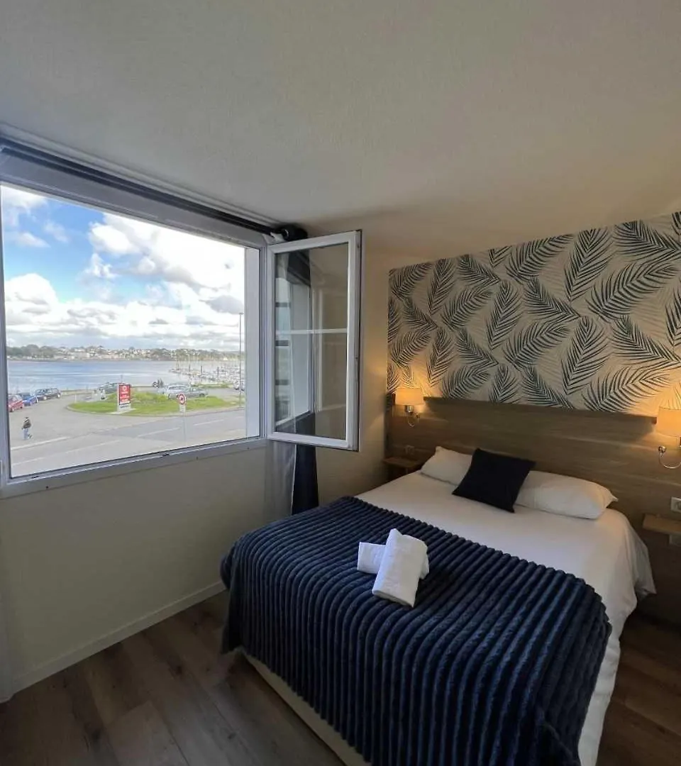 Couett'Hotel Brest Port De Plaisance, Les Pieds Dans L'Eau 酒店