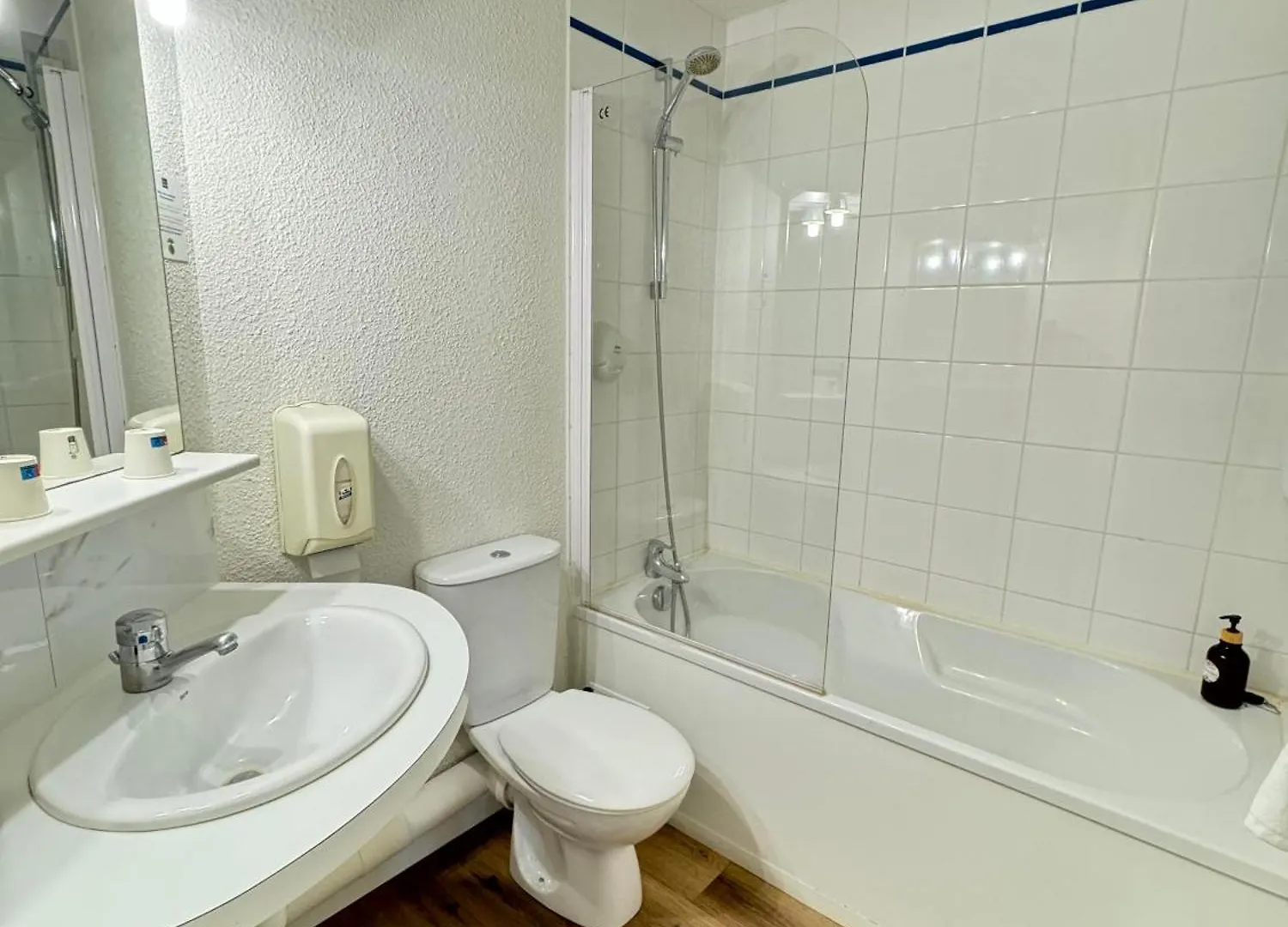 Couett'Hotel Brest Port De Plaisance, Les Pieds Dans L'Eau